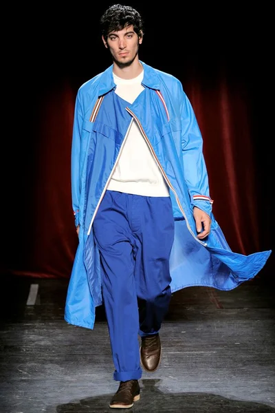 Look 8
